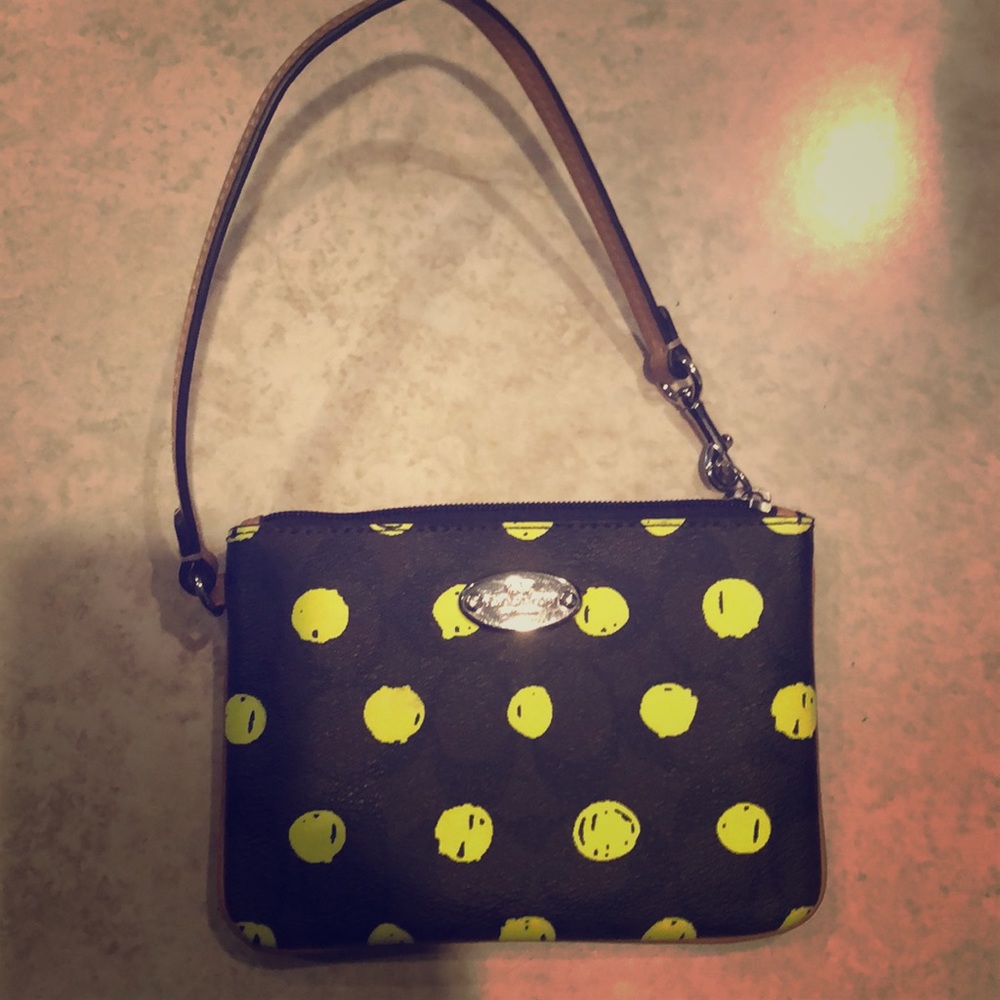 Coach wristlet brown/ yellow